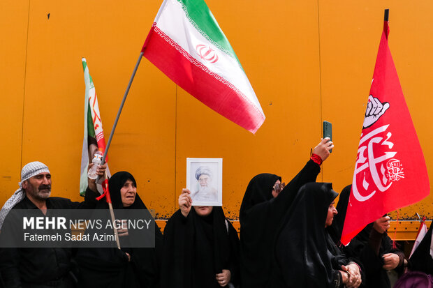 تشییع پیکر مطهر رهبر شهید انقلاب در قم
