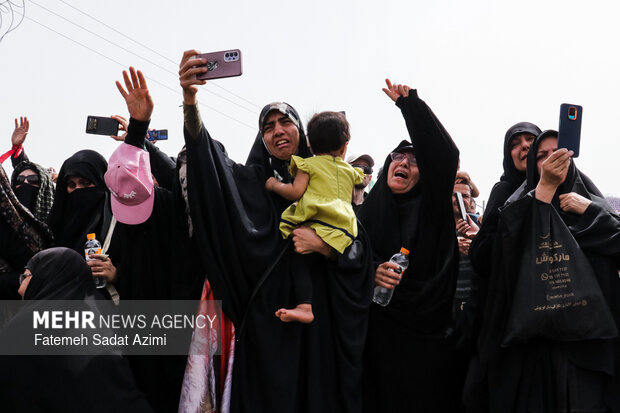 تشییع پیکر مطهر رهبر شهید انقلاب در قم