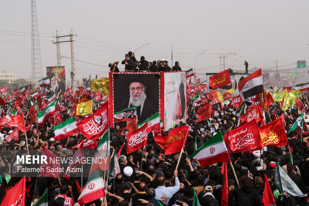 تشییع پیکر مطهر رهبر شهید انقلاب در قم