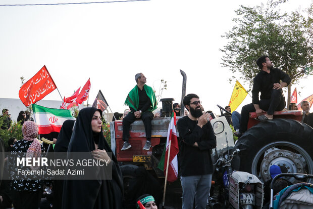تشییع پیکر مطهر رهبر شهید انقلاب در قم