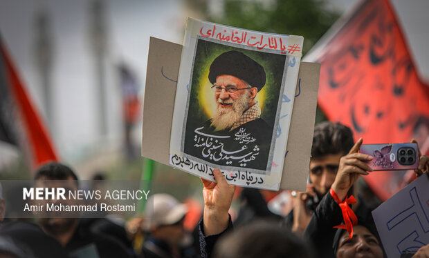 تشییع پیکر «آقای شهید ایران» در قم
