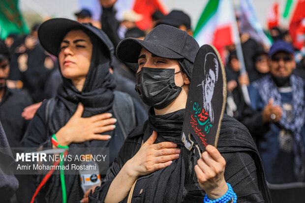 تشییع پیکر «آقای شهید ایران» در قم