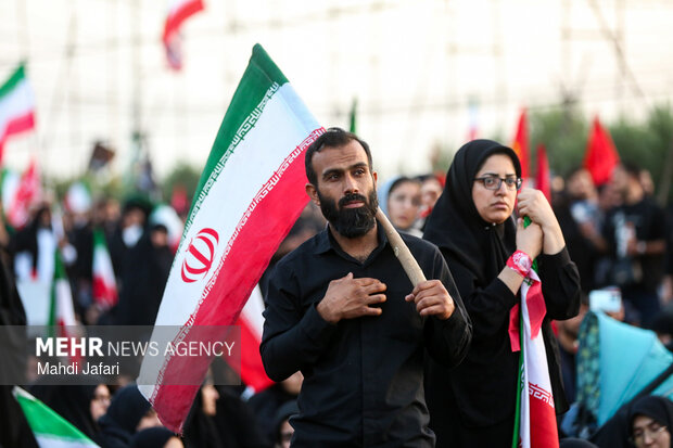 تشییع پیکر مطهر رهبر شهید انقلاب در قم