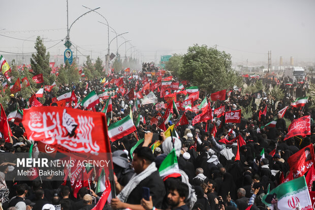 تشییع پیکر مطهر رهبر شهید انقلاب در قم