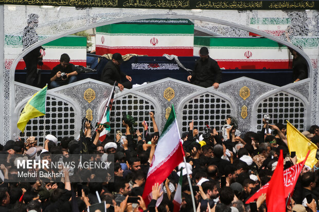 داغی که بر دل ایران ماند؛ بانوان خراسان شمالی آماده وداع با رهبر شهید