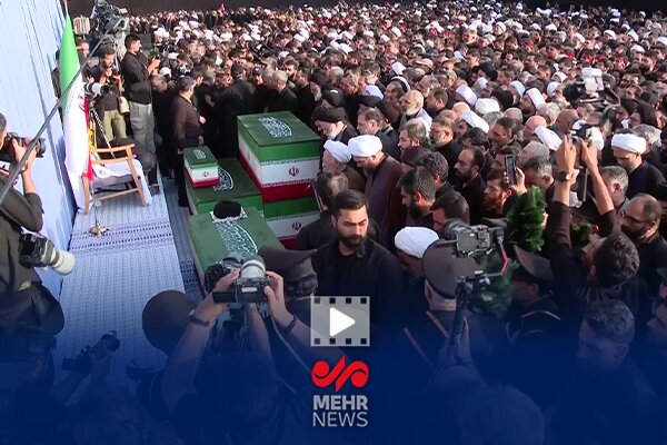 گزارش مهر از لحظات اقامه نماز بر پیکر آقای شهید ایران در مسجد جمکران