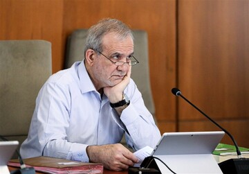 الرئيس الايراني: ندافع عن حقوقنا بقوة