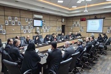 خروش بی‌نظیر ملت ایران در آیین تشییع قائد شهید امت