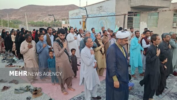 برگزاری مراسم گرامیداشت رهبر شهید در دهستان هودیان