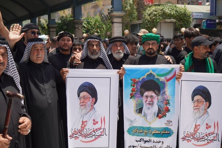 انتظار مردم عراق در کربلای معلی برای ورود پیکر رهبر شهید ایران