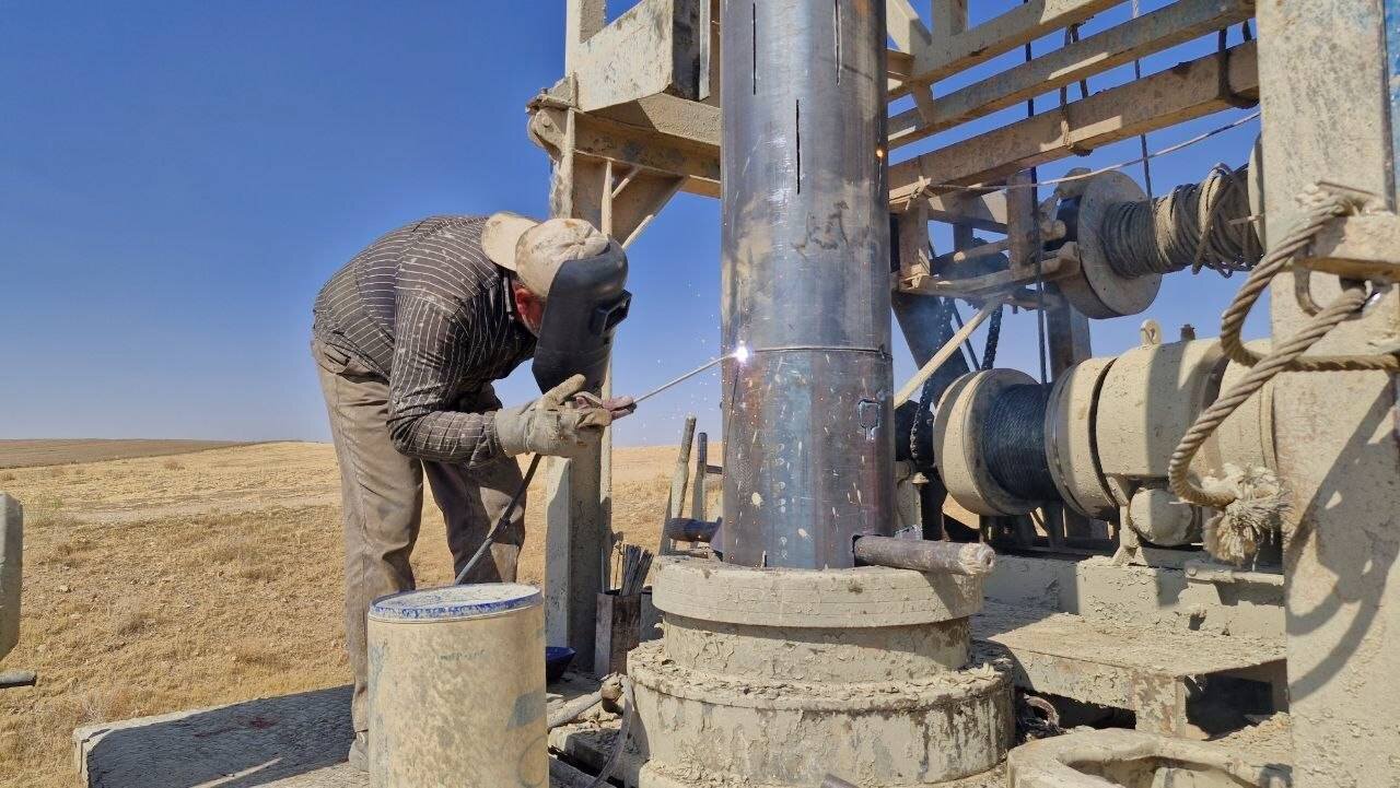 فرهاد: ظرفیت تأمین آب شرب ۲۱ روستای قروه و دهگلان افزایش یافت
