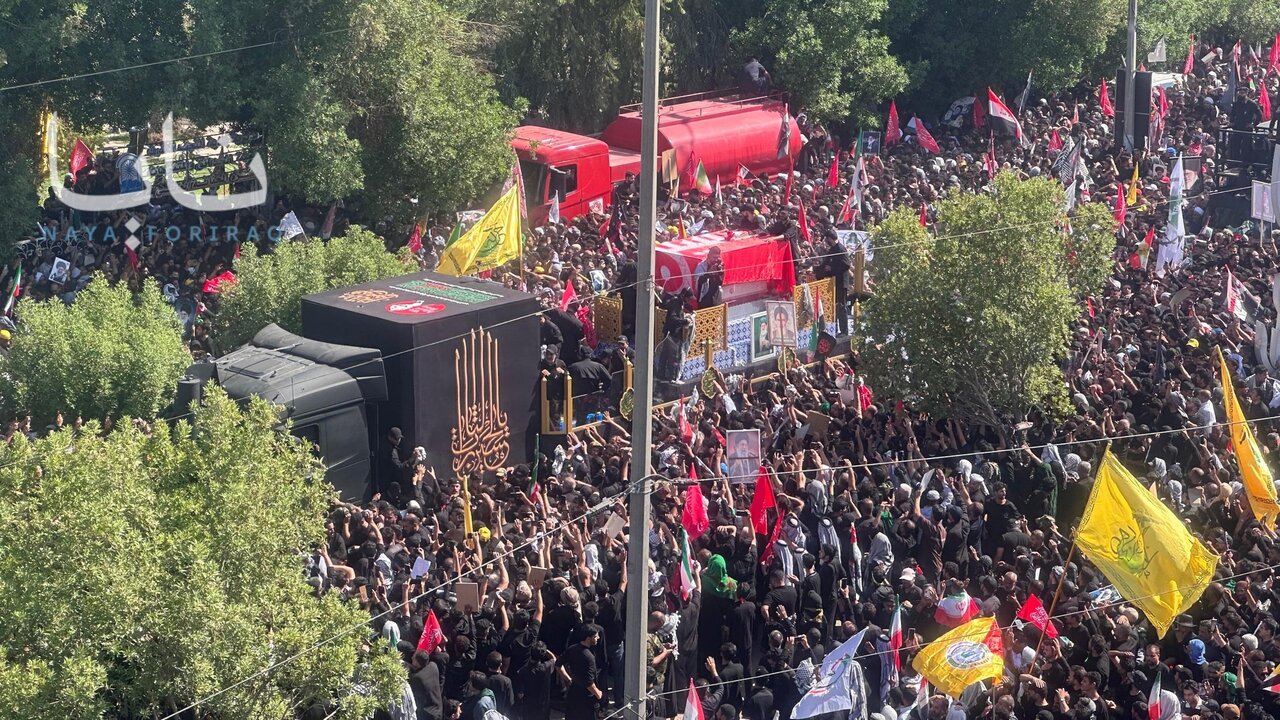 ببینە خەڵکی عێراق چۆن ڕاژونەتە سەر شەقام