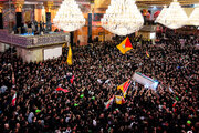 شہید امام خامنہ ای سالار شہداء کربلا کے آغوش میں+ویڈیوز/تصاویر