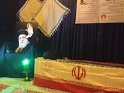 خوێندنی نوێژی مێژوویی لەسەر تەرمی ڕێبەری شەهیدی ئێران
