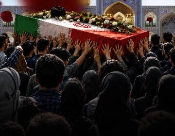 باید برخاست