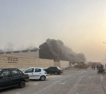 حریق شهرک صنعتی آران و بیدگل مهار شد