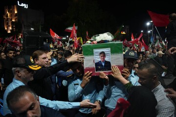 پیکر مطهر شهید علیرضا معینی در بوشهر تشییع شد