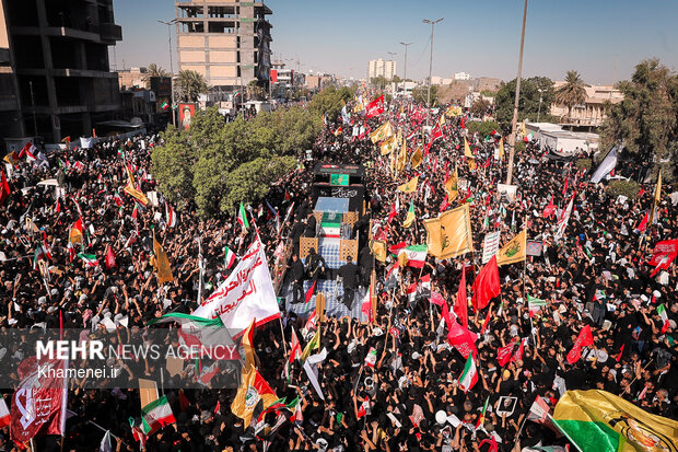 تشییع پیکر رهبر شهید انقلاب در نجف اشرف