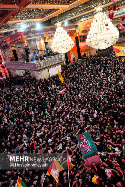 Funeral procession of martyred Leader in Karbala
