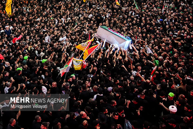 Funeral procession of martyred Leader in Karbala
