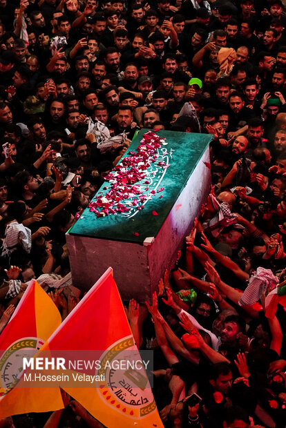 Funeral procession of martyred Leader in Karbala
