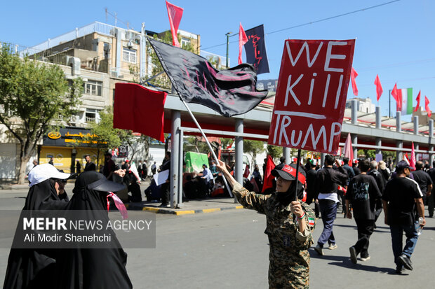 مشهد در انتظار آقای شهید ایران - ۳