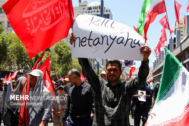 تشییع رهبر شهید انقلاب در مشهد - ۲