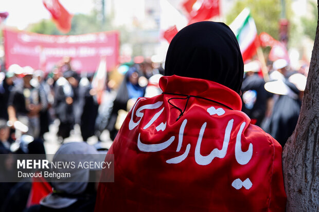 تشییع رهبر شهید انقلاب در مشهد - ۲
