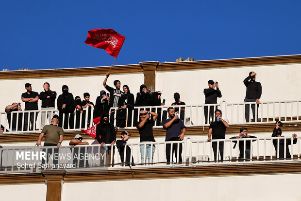 تشییع پیکر رهبر شهید انقلاب در مشهد - ۴