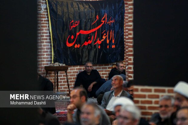 مراسم شام غریبان رهبر شهید در اردبیل