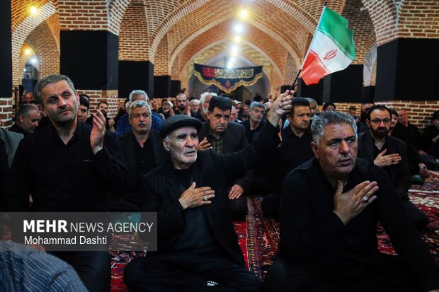 مراسم شام غریبان رهبر شهید در اردبیل