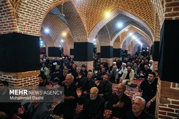 مراسم شام غریبان رهبر شهید در اردبیل