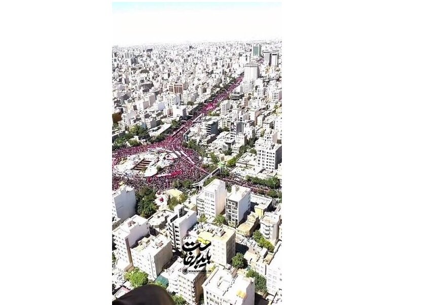 VIDEO: Aerial view of funeral for martyred Leader in Mashhad