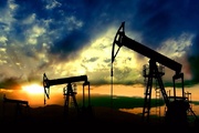 ارتدادات الحرب مع إيران؛ الاحتياطي النفطي الأمريكي يهبط إلى أدنى مستوى منذ 43 عاماً