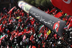 تشییع پیکر رهبر شهید انقلاب در مشهد - ۹