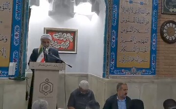 امام جمعه سنندج: تشییع رهبر شهید نمایش وحدت ملی بود
