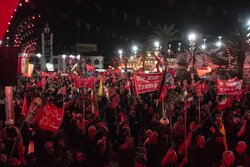 ۱۴۰ شب استقامت مردم رشت؛ فریاد «تفرقه ممنوع که یک ملتیم» طنین‌انداز شد
