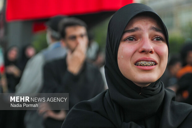 تشییع پیکر رهبر شهید انقلاب در مشهد - ۸
