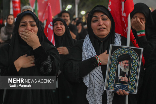 تشییع پیکر رهبر شهید انقلاب در مشهد - ۸