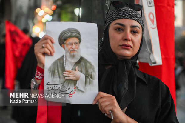 تشییع پیکر رهبر شهید انقلاب در مشهد - ۸