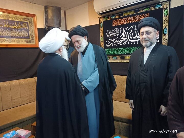 المرجع اليعقوبي يعزي النجل الأكبر للسيد الشهيد الخامنئي (رضي الله عنه وأرضاه)