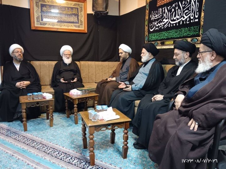 المرجع اليعقوبي يعزي النجل الأكبر للسيد الشهيد الخامنئي (رضي الله عنه وأرضاه)