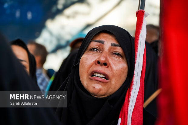 تشییع پیکر رهبر شهید انقلاب در مشهد