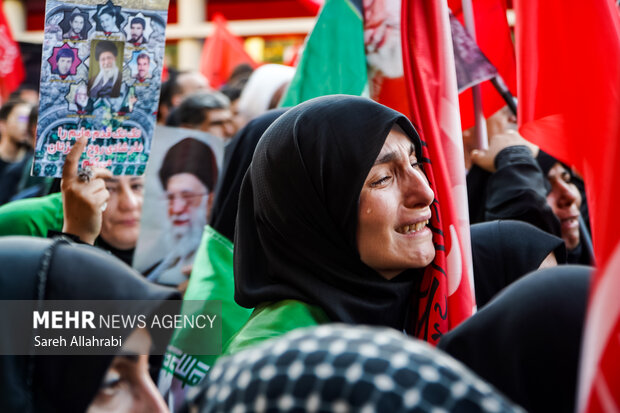 تشییع پیکر رهبر شهید انقلاب در مشهد