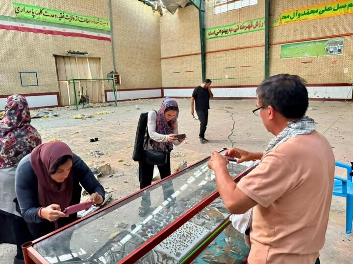 بازدید خبرنگاران بینالمللی از مناطق آسیبدیده لامرد در جنگ رمضان