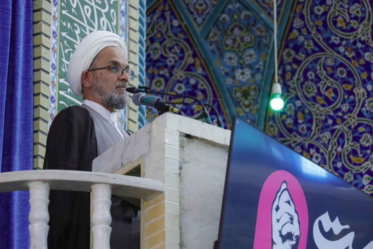 بررسی جامع: خطیب‌ جمعه کرمان: انتقام از عاملان شهادت رهبری، یک موضوع راهبردی است | مهر - کد 9d9d