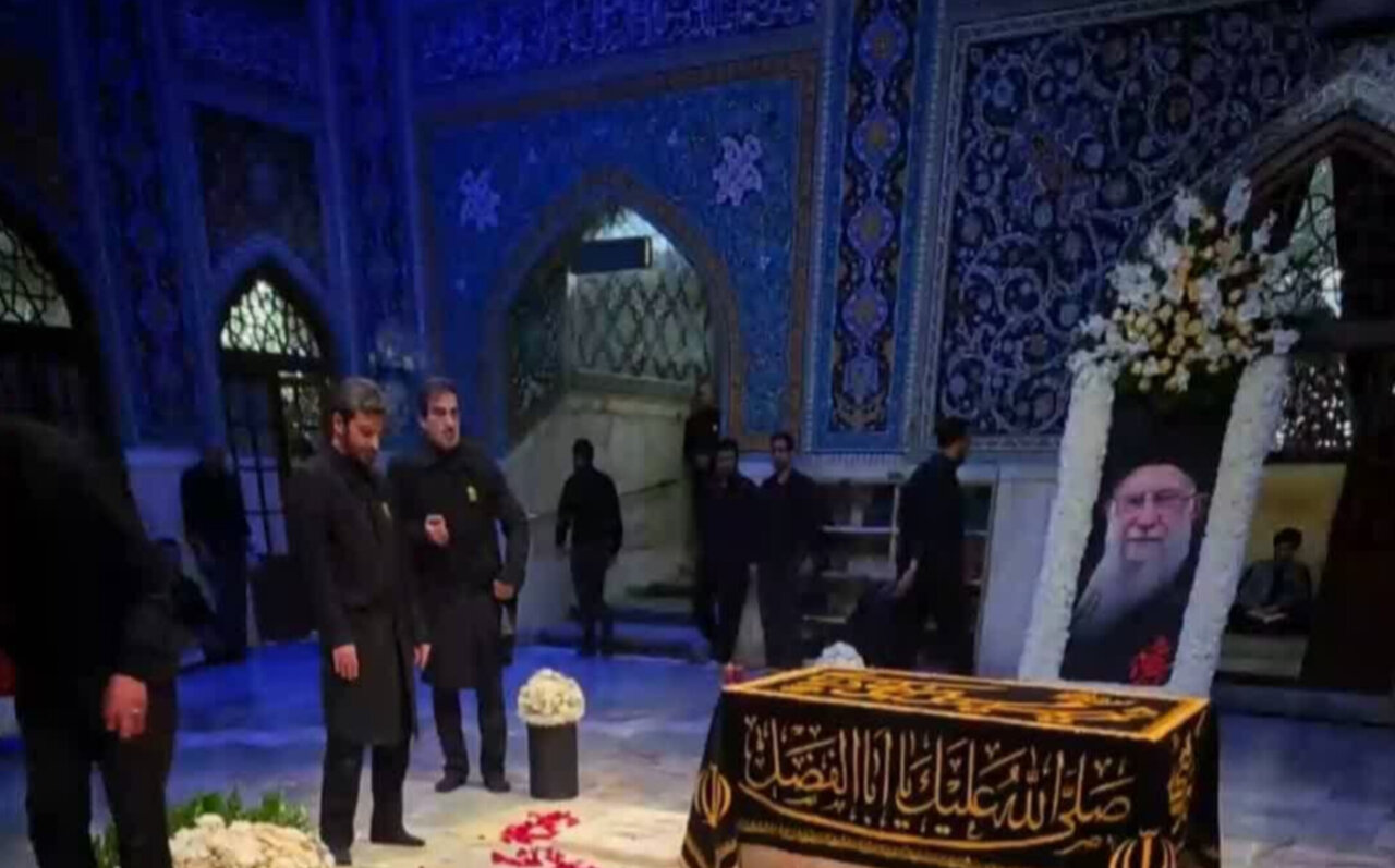 گزارش ویژه: فیلمی از مزار مطهر رهبر شهید انقلاب اسلامی | مهر - کد 2180