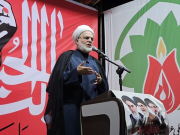 پورذهبی: مکتب رهبر شهید باید به نسل‌های آینده منتقل شود