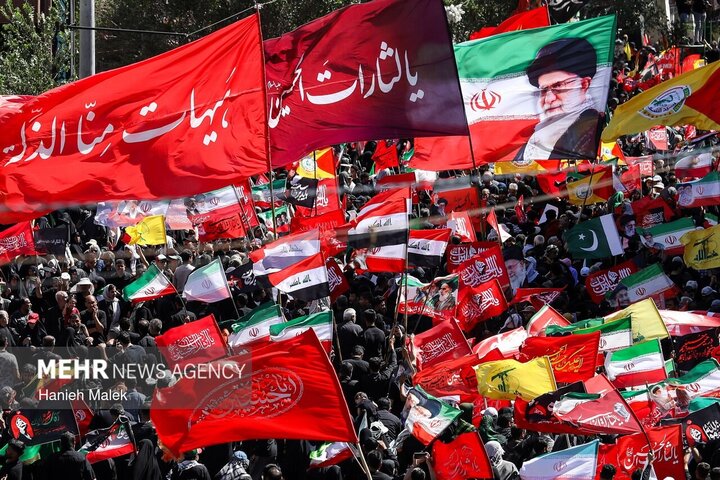 بیرق سرخی بیاور فصل خونخواهی است