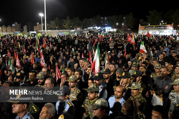 مراسم وداع با پیکر شهید «علیرضا بالیده» در بیرجند